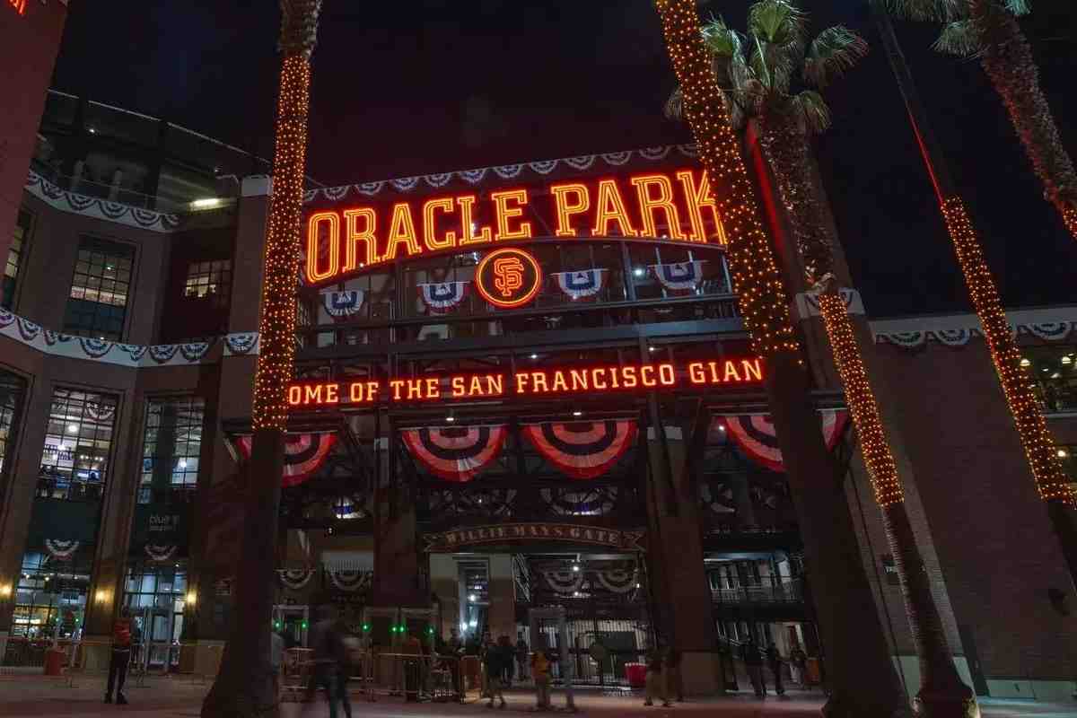 AMA Supercross 2024: видео - анимация трека на Oracle Park в Сан-Франциско